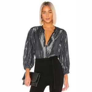 Velvet by Graham & Spencer Silver Metallic Flowy Linette Shine Blouse Sz S